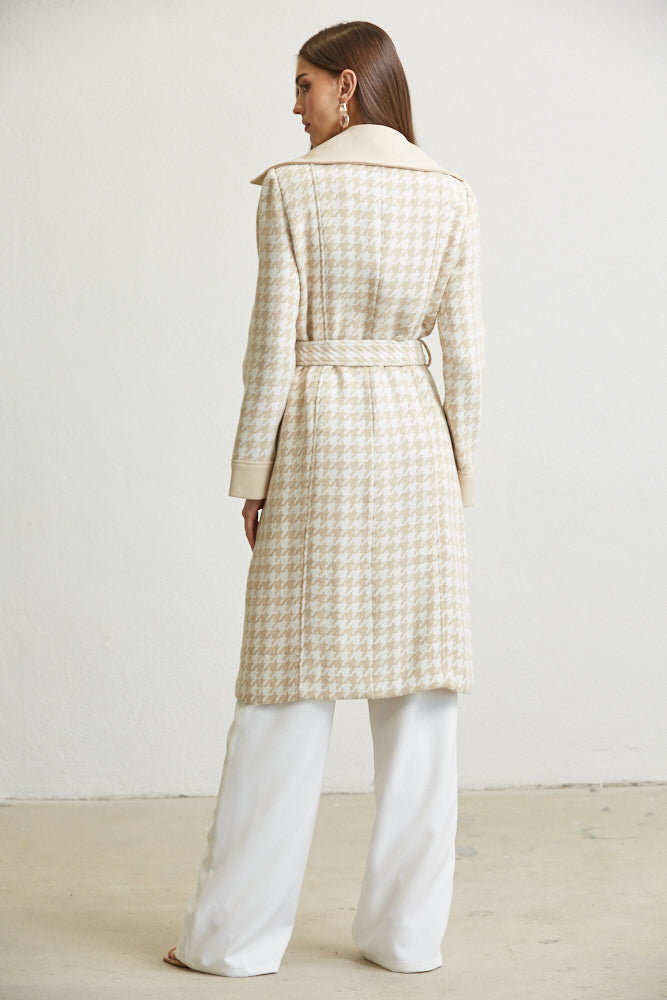 Elegant Women’s Winter Long Blazer