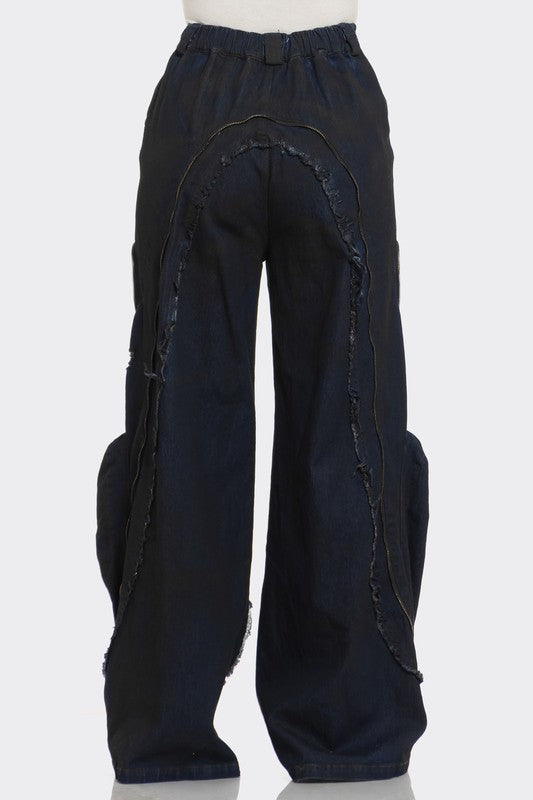 Urban Nomad Distressed Cargo Jeans - Aurein